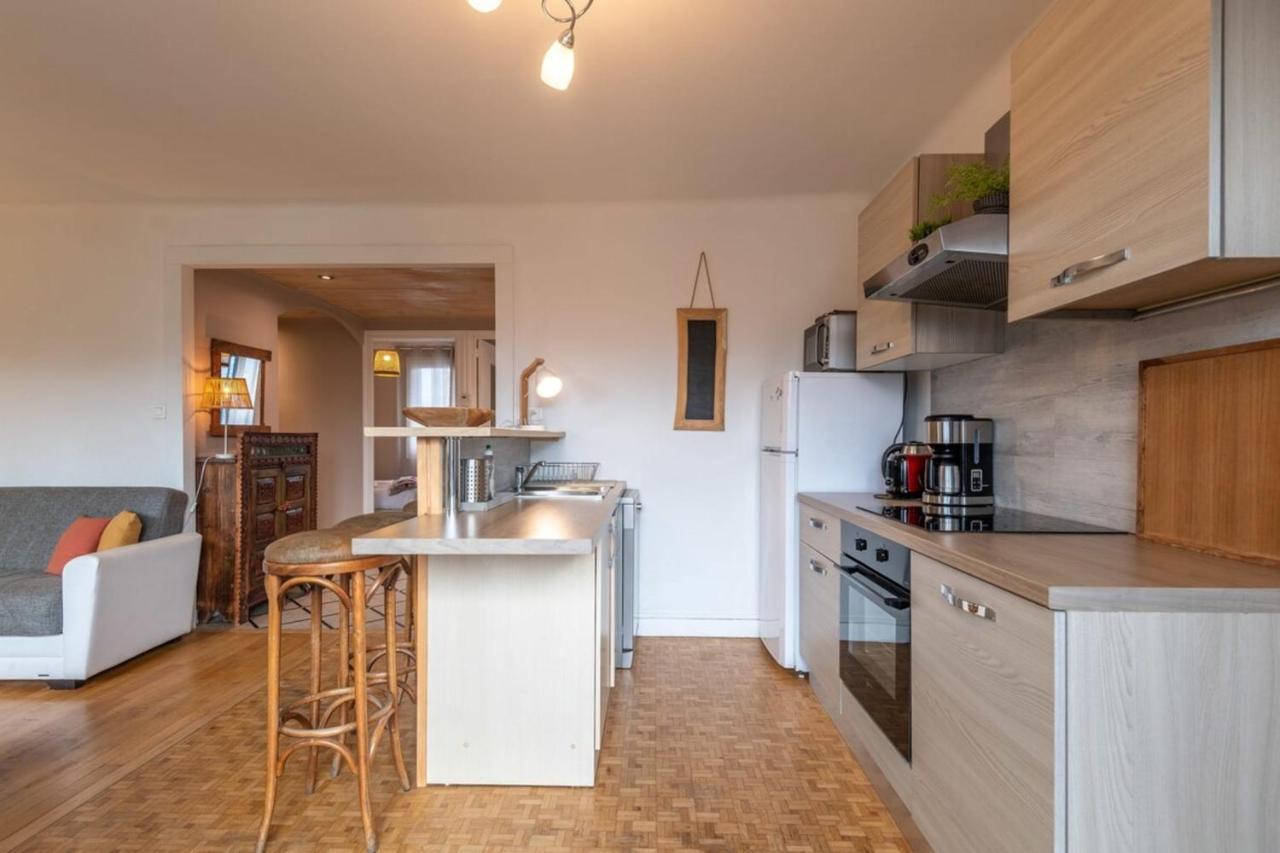 Апартаменты Petit Port Furnished Flat Анси Экстерьер фото